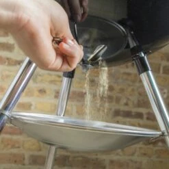 Weber Holzkohle-Kugelgrill Classic Kettle Ø 47 Cm Schwarz -Angebote Grill König Store 1523778 AB04