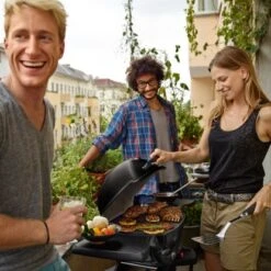 Weber Tisch-Gasgrill Q 1200 Mit 1 Brenner & Deckelthermometer Schwarz -Angebote Grill König Store 3505369 A02